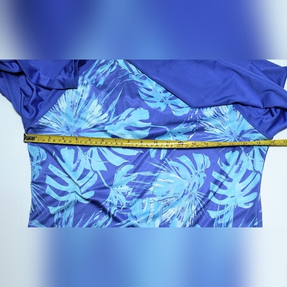 Field & Stream Blue Leaf Print Women's Dry Fit Rash Guard Long Sleeve Top M - Picture 7 of 8